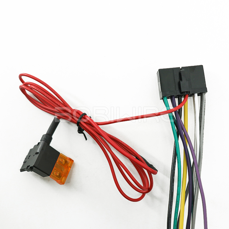 汽车线束工厂定制 31 针连接器线束电缆，带保险丝盒和直流连接器