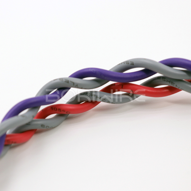 定制UL1017 18AWG电线电缆与连接器卷曲汽车线束套件