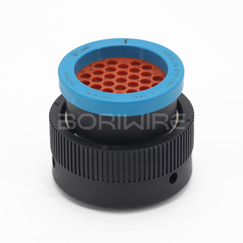 HDP26-24-31SE-L017 31针母头HDP系列汽车防水电线连接器