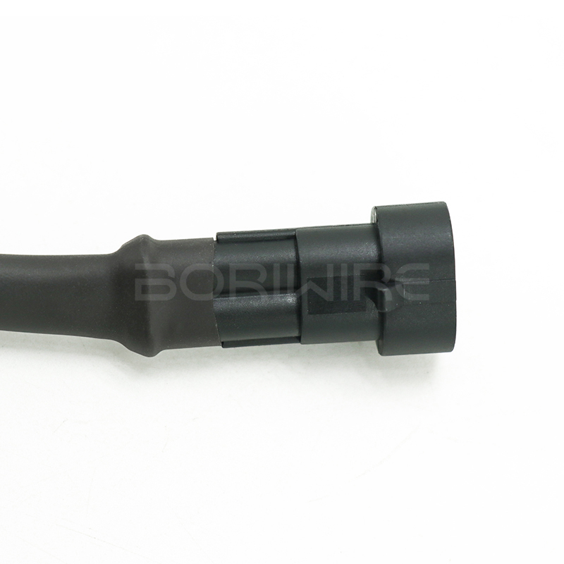 Custom 2 Pin Male Connector Housing With Fuse Holder 16 Gauge PVC Sleeve Wire Cable Harness