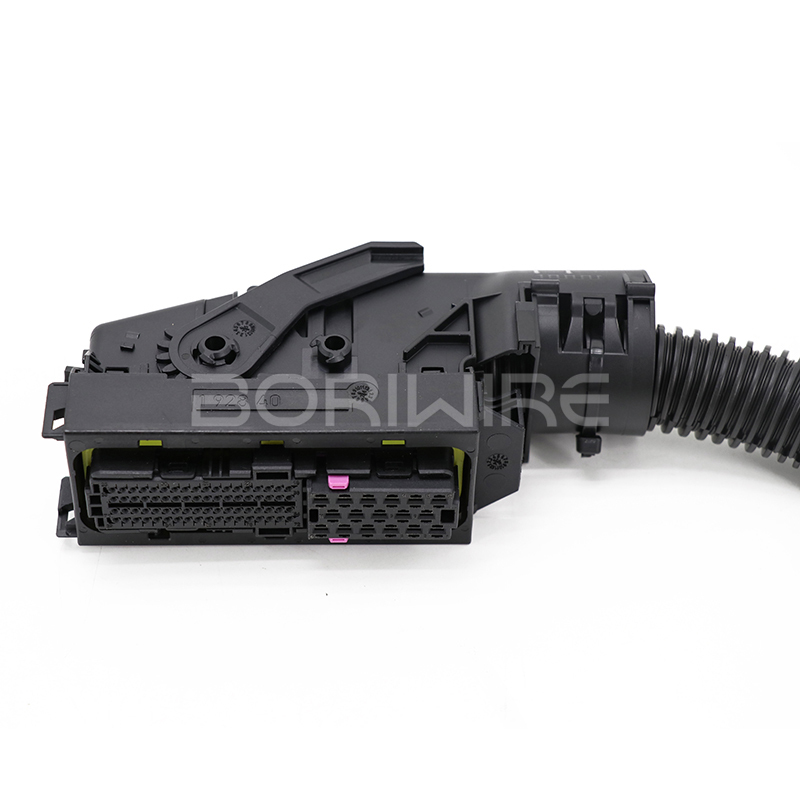 Wholesale Sales of EDC7 Computer Board Auto Wire Harness 89P Full-line Plug Wiring Harness Plug Socket