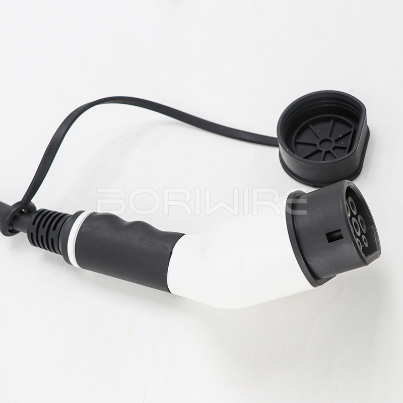 New energy vehicle charging cable set