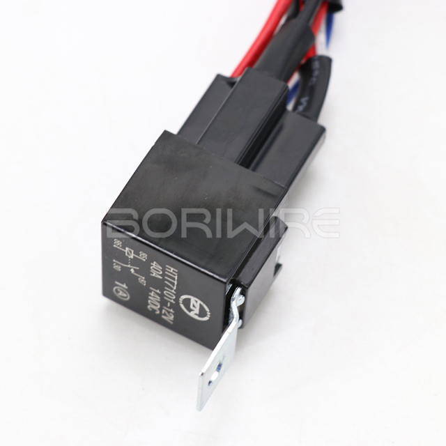 One-to-two Automotive LED Spotlight Strip Light High-power Wiring Harness SUV Dome Light Controller Relay Auto Wire Harness