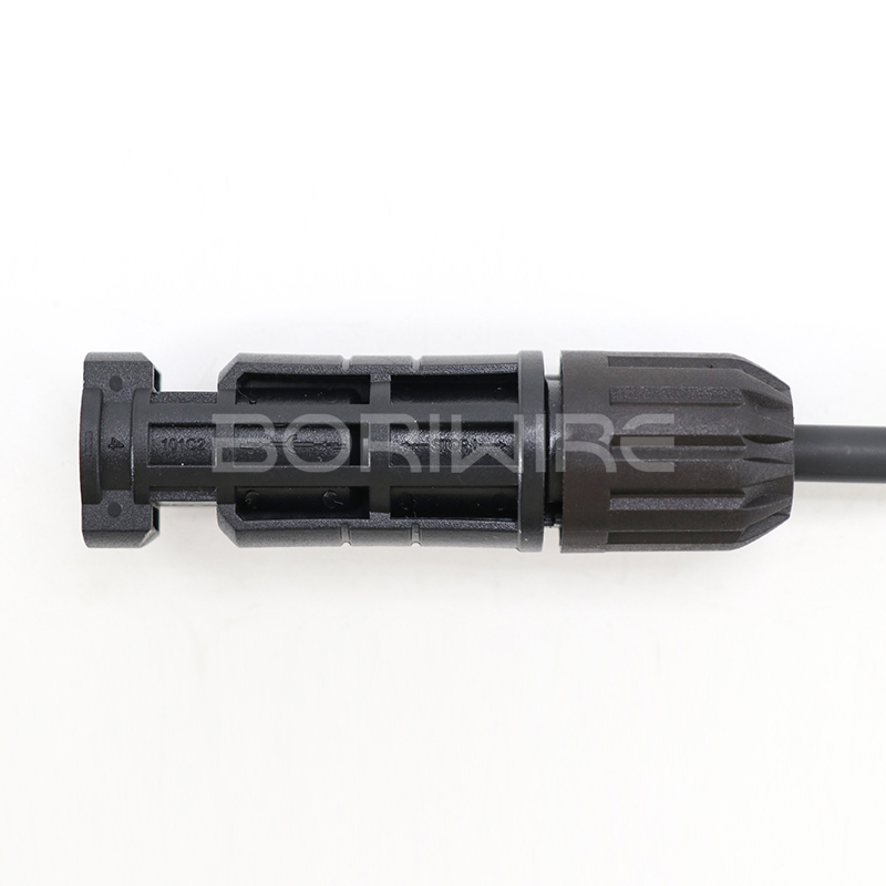 Solar Cable with Three-Part Junction Box