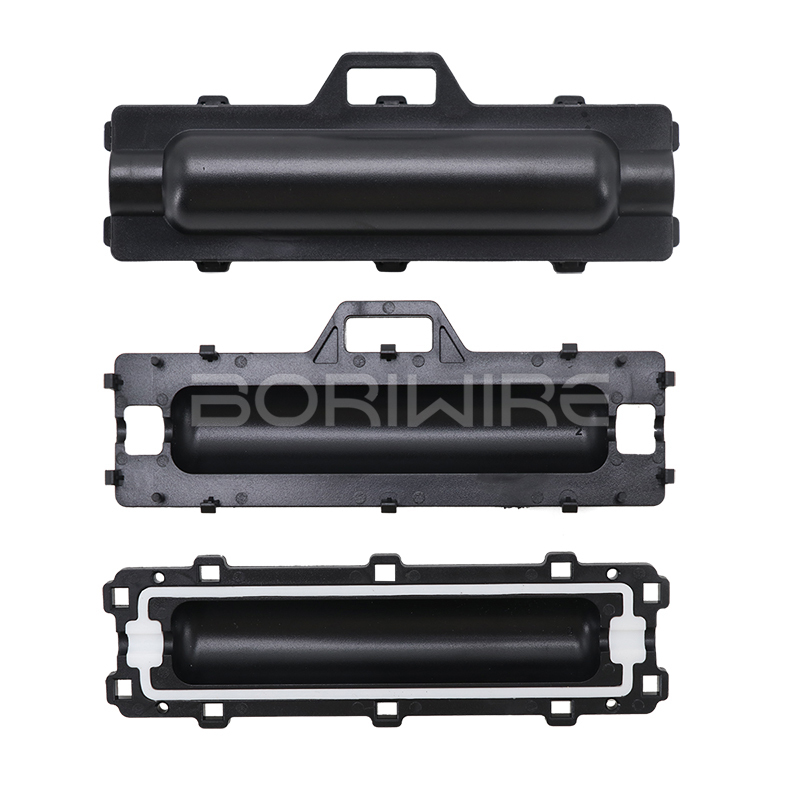 Submarine waterproof photovoltaic junction box