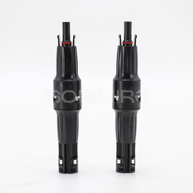 1500V光伏内嵌式熔断器连接器