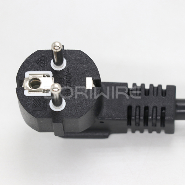 Factory-customized Power Cable Connection for New Energy Electric Vehicles: 9-core European Standard Female Plug Wiring Harness