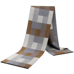 Khaki diagonal check