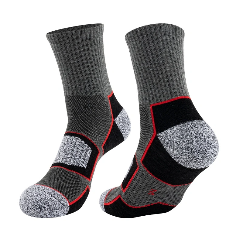 Mid-tube thick towel sole sports socks wicking sweat breathable running socks men's basketball socks