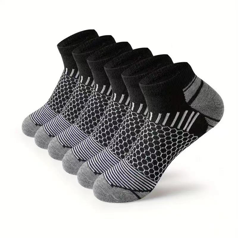 Spring Summer Thin Sports Running Basketball Socks Men's Breathable and sweat Absorbing Socks Socks (3 pairs)
