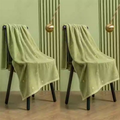 Green (2 pieces)