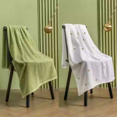 Green + White (2 pieces)