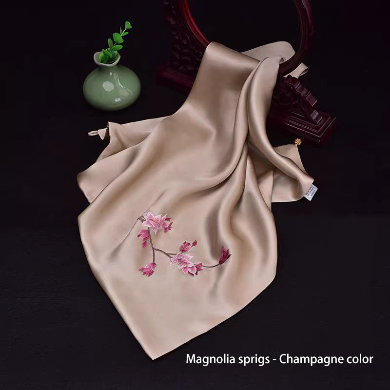 Chinese style Shu embroidery handmade embroidery silk small square scarf mulberry silk scarf scarf holiday gift