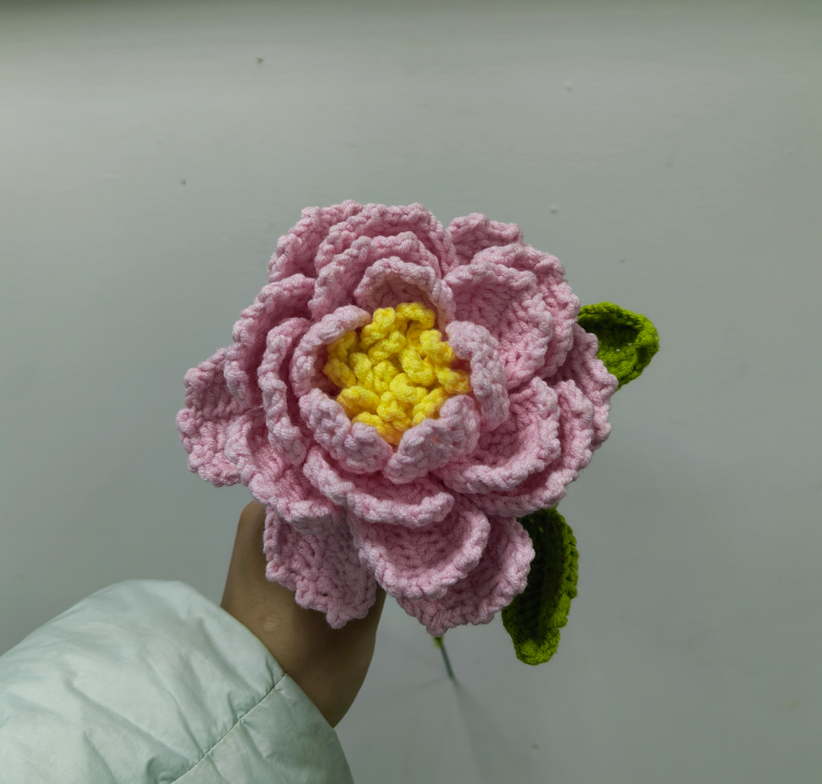 Handmade crochet peony flower yarn weaving home decoration Valentine's Day gift