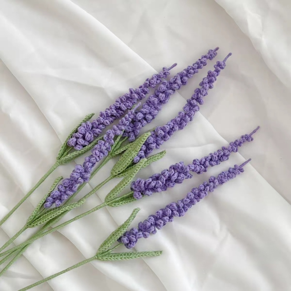 Finished handmade yarn bouquet, lavender simulation flower decoration, eternal flowers, give friends birthday gifts