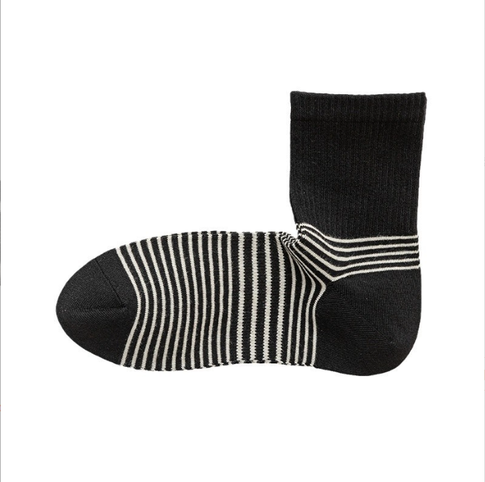 Japanese style unprinted men's right angle long socks with good quality stripes, autumn and winter thick socks, high cotton content long tube socks, boneless and warm
