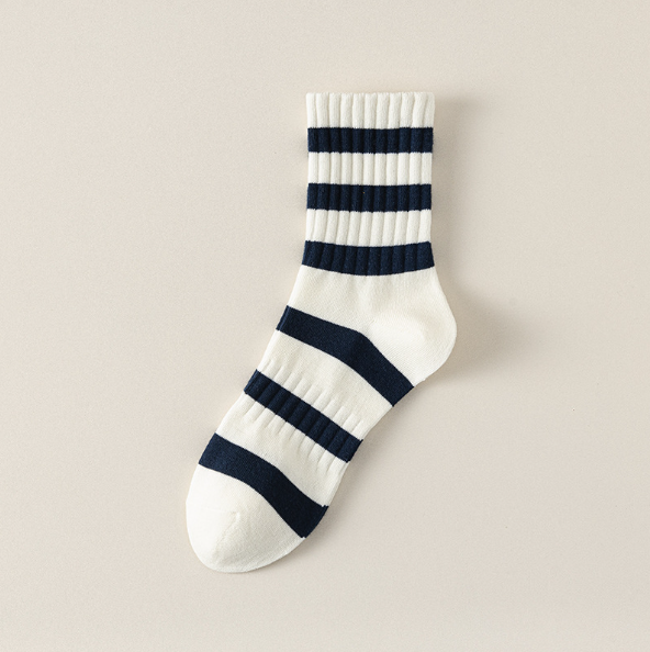 Men's mid length socks with boneless stripes for autumn and winter, cotton socks for sports, sweat absorption and warmth, men's thick long socks（4 pairs）