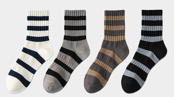 Men's mid length socks with boneless stripes for autumn and winter, cotton socks for sports, sweat absorption and warmth, men's thick long socks（4 pairs）