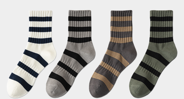 Men's mid length socks with boneless stripes for autumn and winter, cotton socks for sports, sweat absorption and warmth, men's thick long socks（4 pairs）