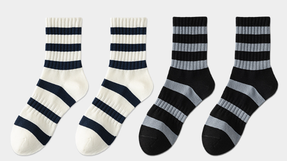 Men's mid length socks with boneless stripes for autumn and winter, cotton socks for sports, sweat absorption and warmth, men's thick long socks（4 pairs）
