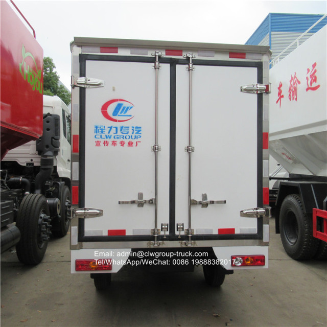 Foton gasoline 1.5ton mini refrigerator truck
