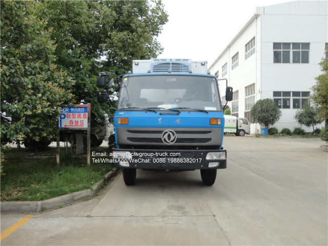 Dongfeng 8tons refrigerated truck