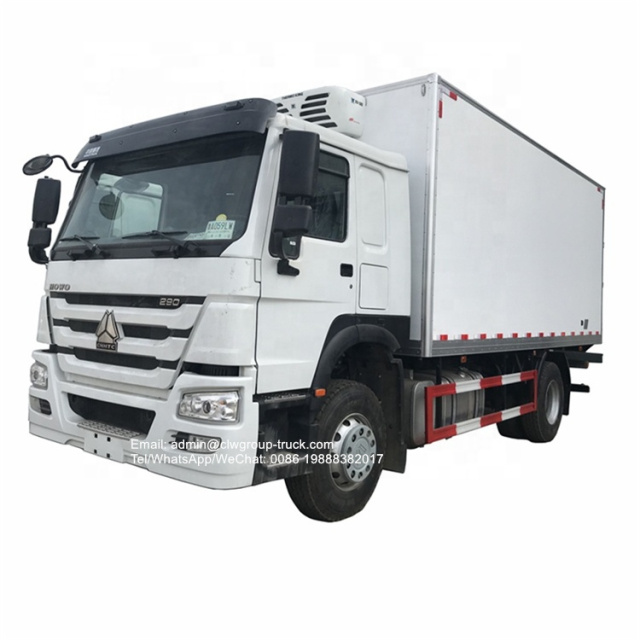 sinotruk howo 266hp 290hp refrigerator van truck