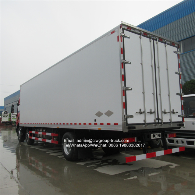 dongfeng 310hp 30tons 9 mts refrigerated truck