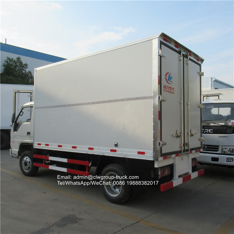 Foton frozen fish transport truck