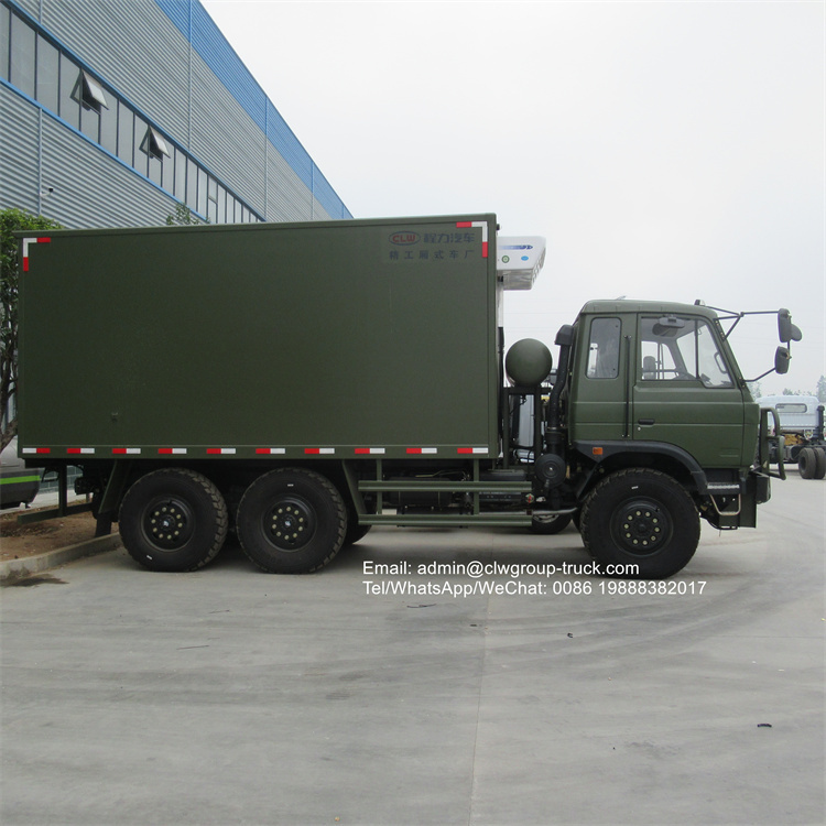 dongfeng 6x6 8tons box freezer truck refrigerator