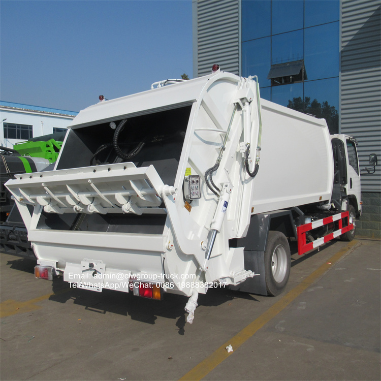 Isuzu 190hp 7cbm garbage compactor truck