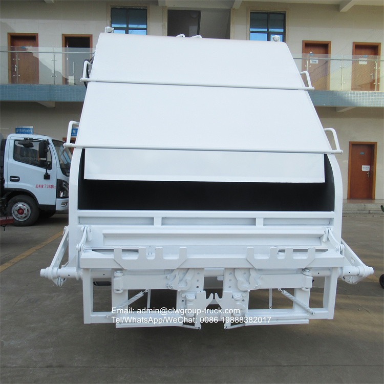 Dongfeng back loaded compression garbage truck