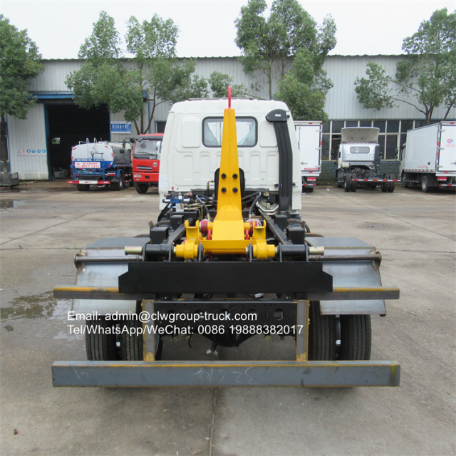Foton 4 tons hook lifting garbage truck
