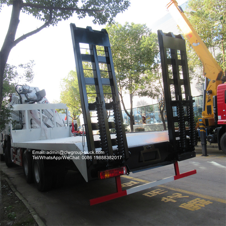 Sinotruk flatbed with knuckle crane 14tons