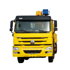 sinotruk 12 wheeler 16 ton xcmg telescopic boom truck mounted crane