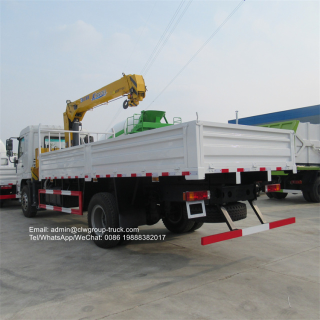 Shacman 6 wheeler crane boom hydraulic