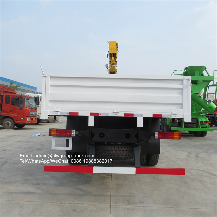 Shacman 6 wheeler crane boom hydraulic