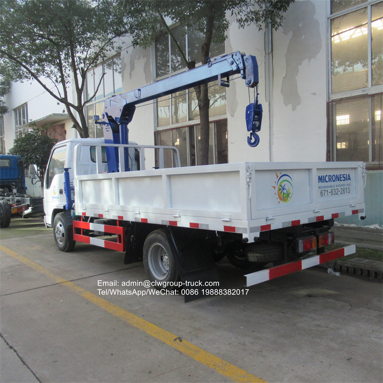 Isuzu 2 tons 3.2tons telescopic truck crane