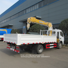 dongfeng small lorry with xcmg crane right hand drive