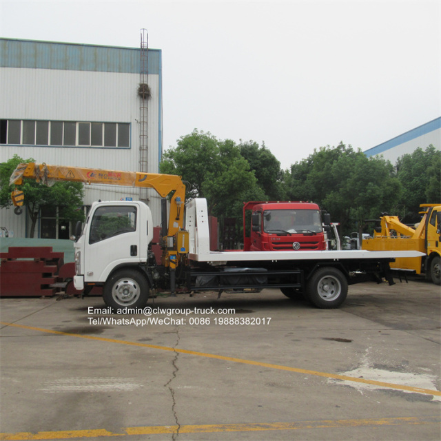 Isuzu 190hp flatbed tow truck mounted crane