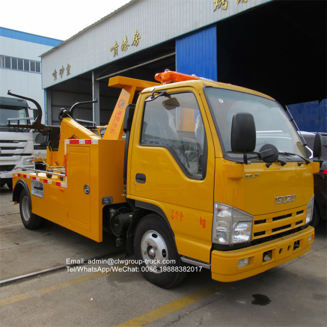 ISUZU 4 tons rotator recovery truck for sale