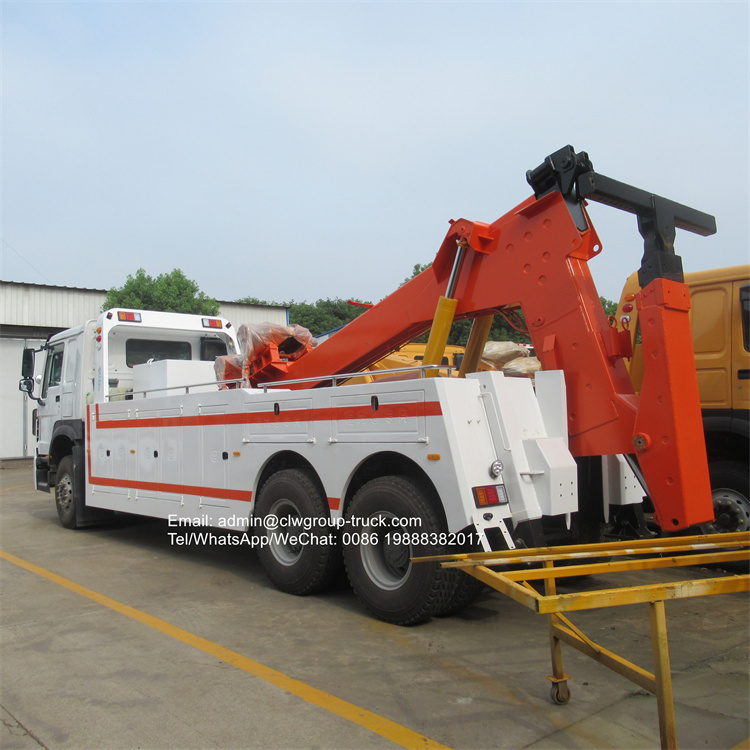 Sinotruk howo 6x4 towing truck 25 ton heavy duty rotator