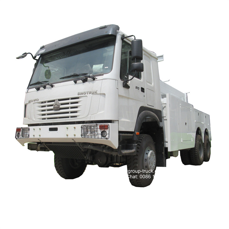 Sinotruk 6x6 towing breakdown vehicle