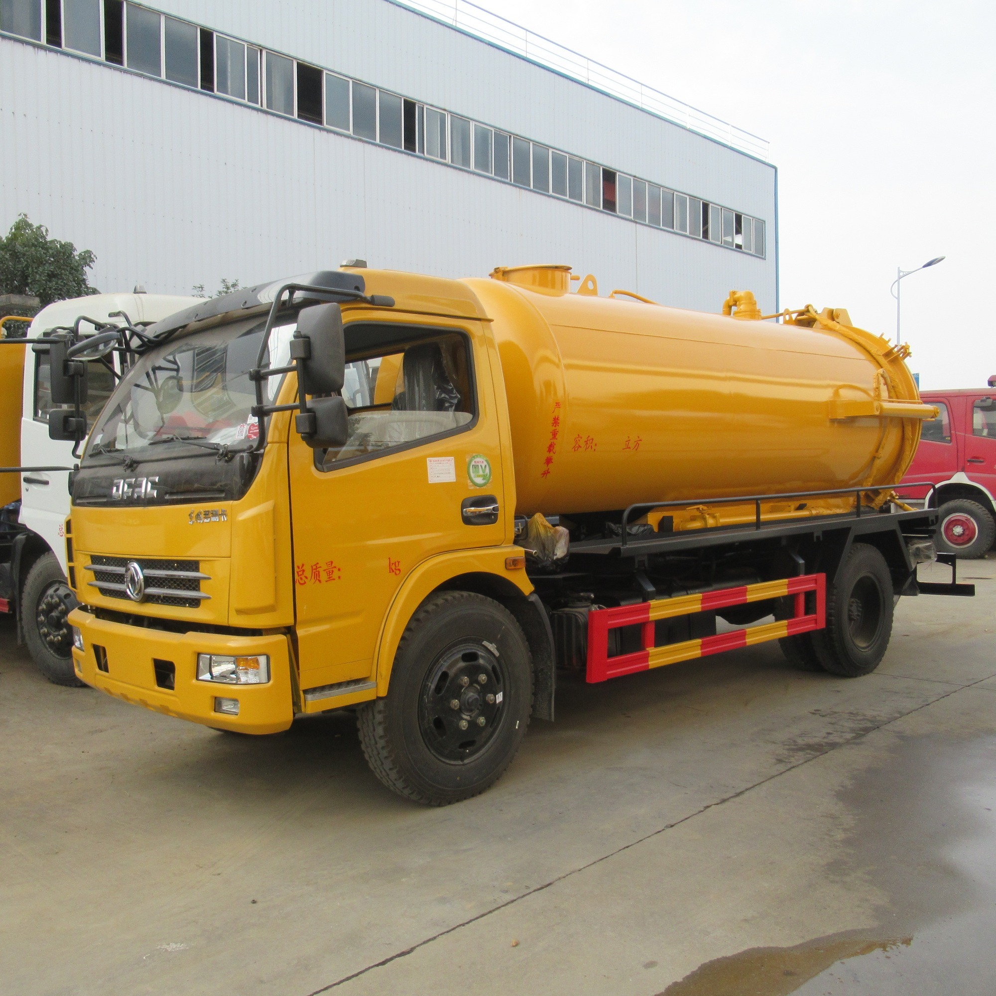dongfeng 6m3 vacuum suction truck