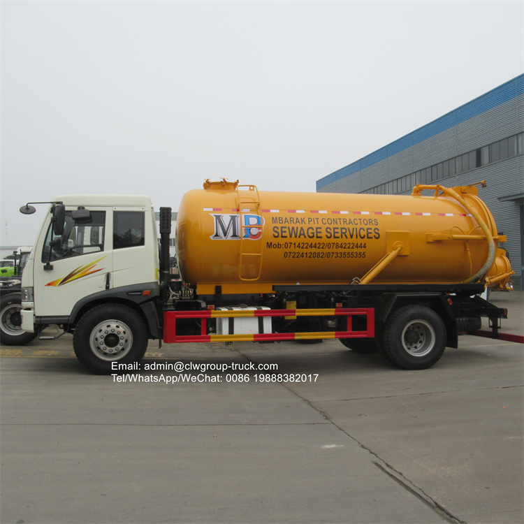 FAW liquid waste disposal 6 wheel truck