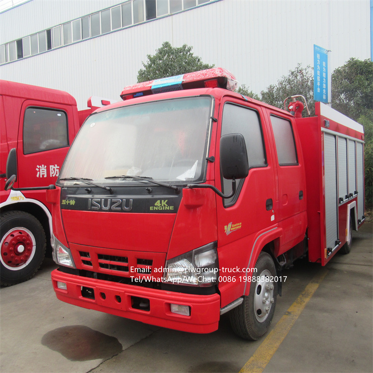 Isuzu 130hp 4 tons water tank fire fighting truck 3500l
