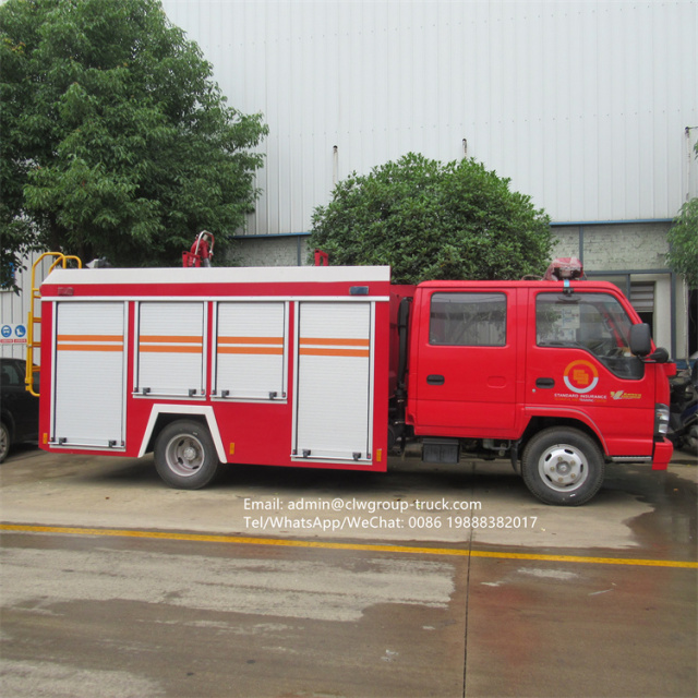 Isuzu 130hp 4 tons water tank fire fighting truck 3500l