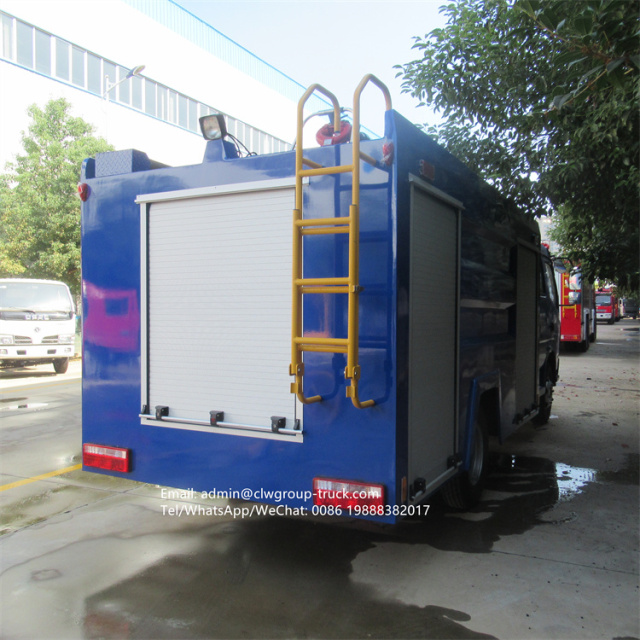 Dongfeng 5000L fire pumper truck for sale