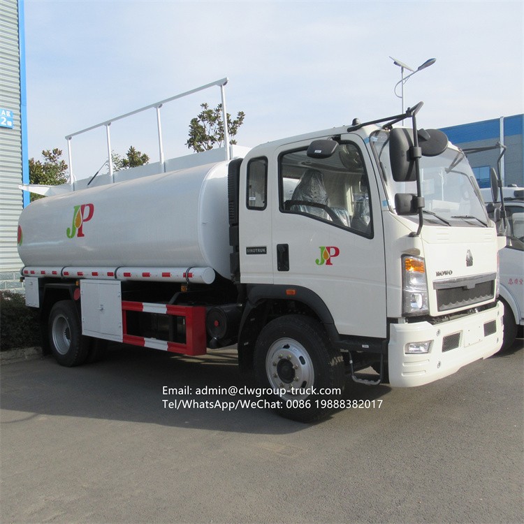 sinotruk 4x2 10 ton capacity fuel tank truck
