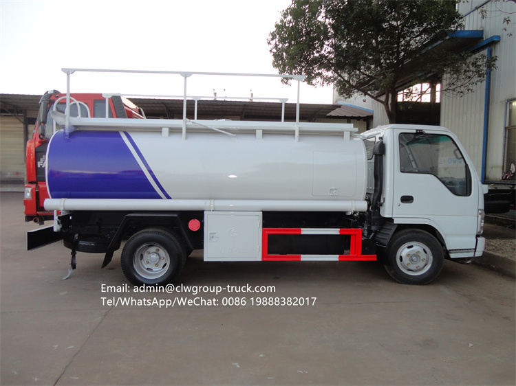 Isuzu 4x2 5000l mobile fuel dispenser truck mini